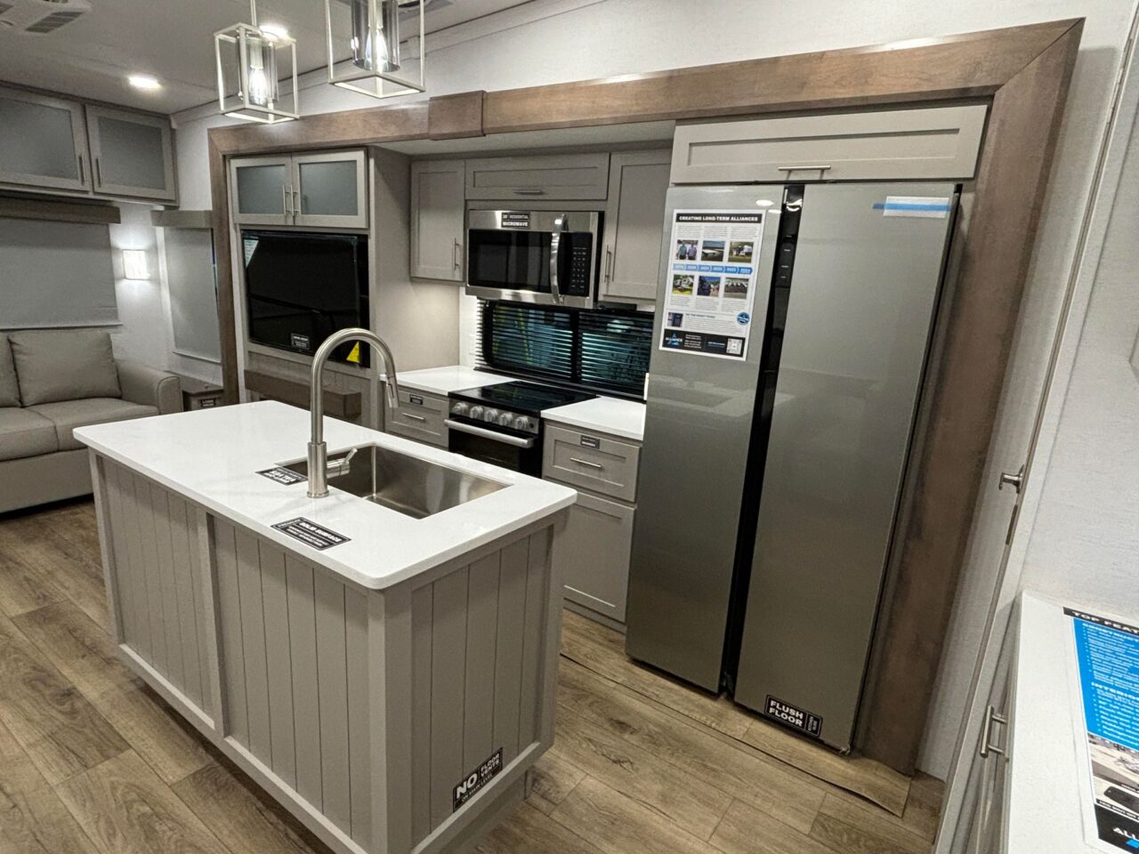 ROULOTTES MLR AVENUE 32RLS 2025 6