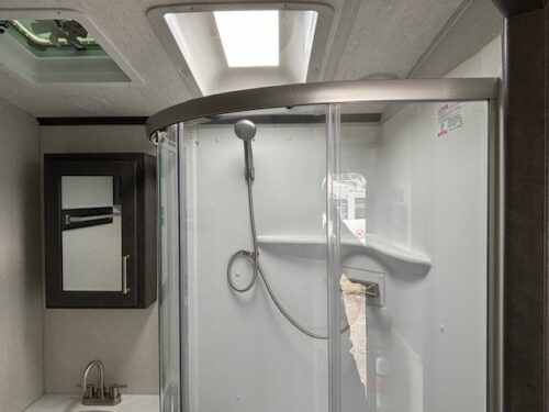 ROULOTTES MLR COUGAR 22RBS 2025 17