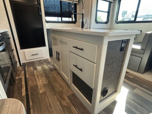 ROULOTTES MLR CRUISER 28RD 2023 9
