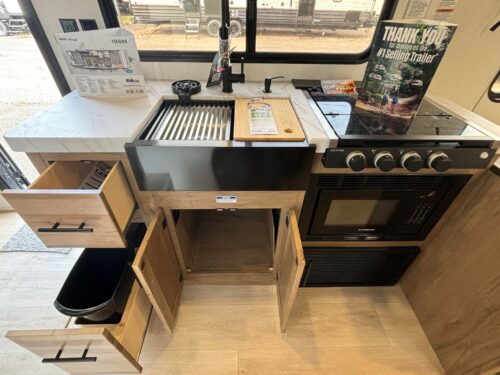 ROULOTTES MLR GREY WOLF 19SM 2025 12