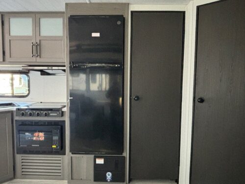 ROULOTTES MLR HIDEOUT 261BH 2025 12
