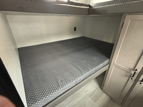 ROULOTTES MLR HIDEOUT 291BR 2025 19
