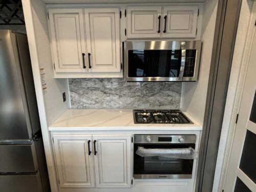 ROULOTTES MLR RETREAT 39FLFT 2025 10