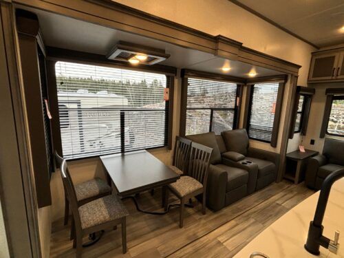 ROULOTTES MLR RETREAT 39FLFT 2025 6