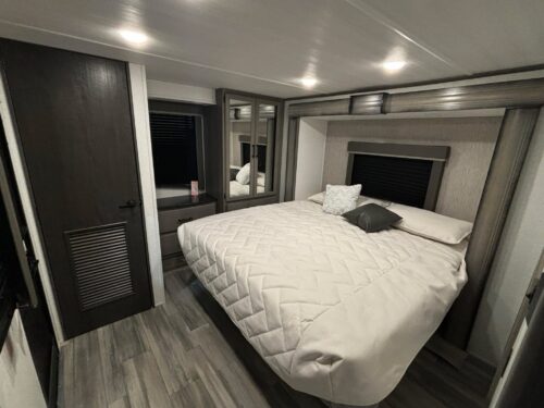 ROULOTTES MLR RETREAT 39LOFT 2025 17