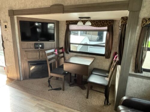 ROULOTTES MLR WINNEBAGO 28SGS 2017 10