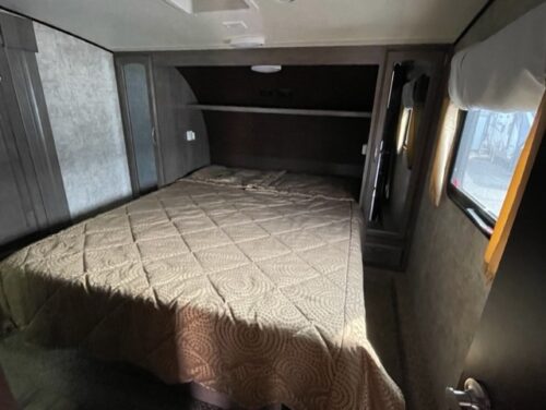 ROULOTTES MLR WINNEBAGO 28SGS 2017 11