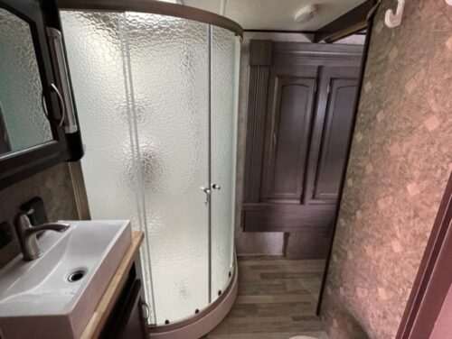 ROULOTTES MLR WINNEBAGO 28SGS 2017 14