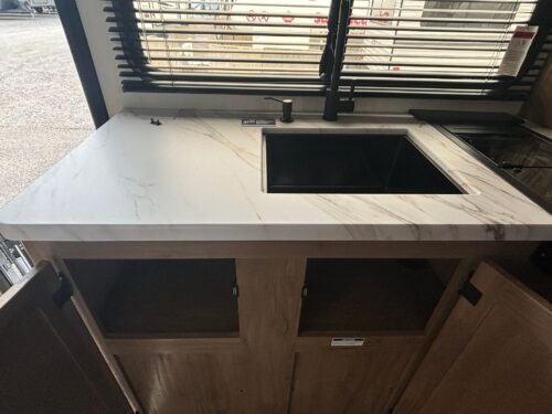 ROULOTTES MLR WOLF PUP 16BHSW 2025 10